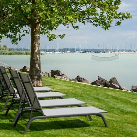 Kenese Bay Garden Resort & Conference Balatonkenese Extérieur photo