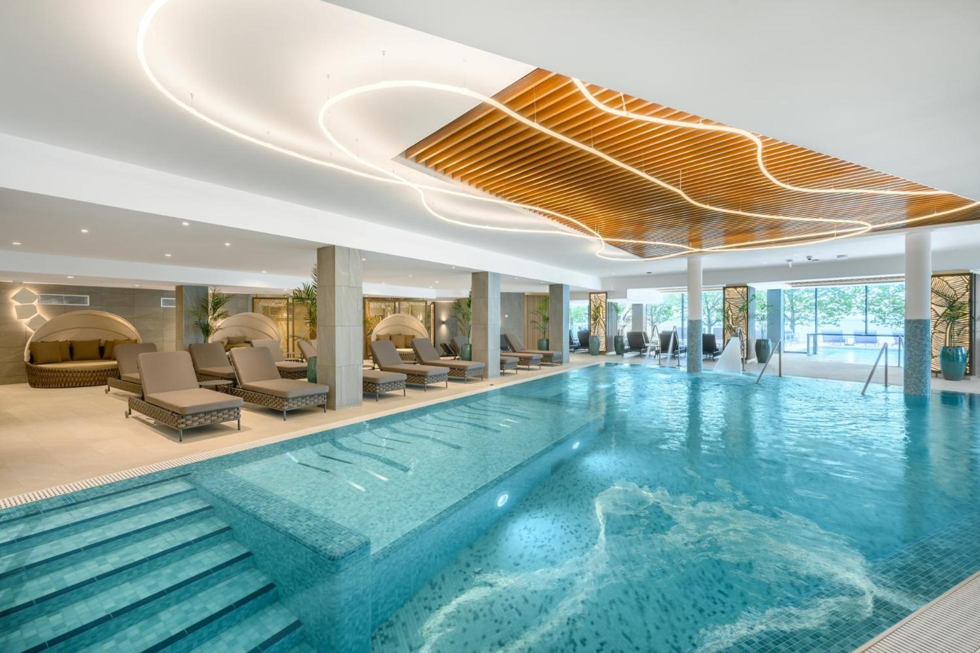 Kenese Bay Garden Resort & Conference Balatonkenese Extérieur photo