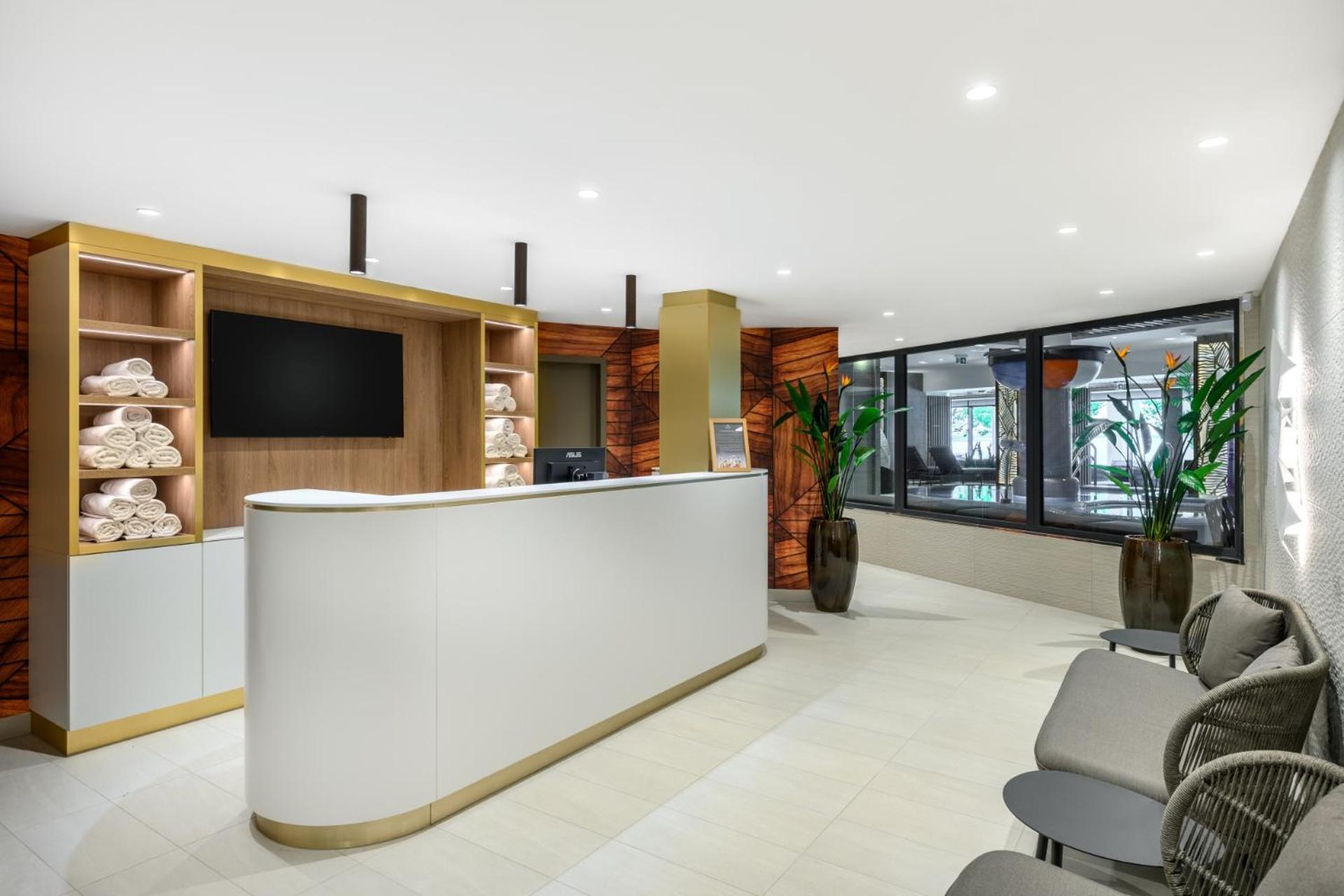 Kenese Bay Garden Resort & Conference Balatonkenese Extérieur photo