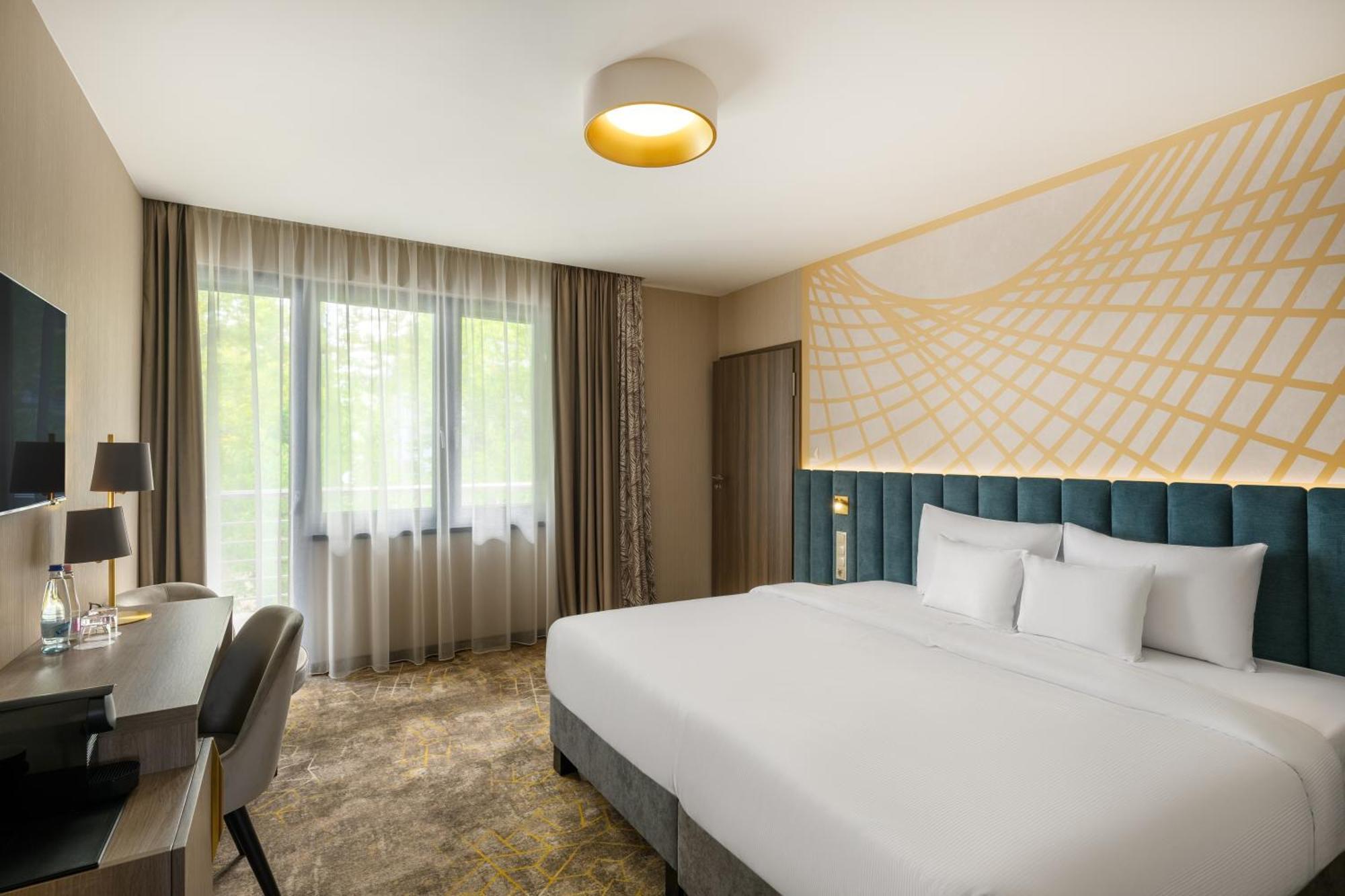 Kenese Bay Garden Resort & Conference Balatonkenese Extérieur photo